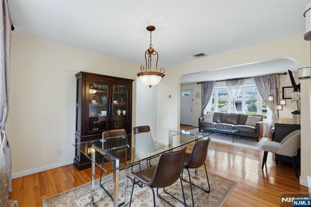 387 Hickory Street, Twp Of Washington, NJ 07676