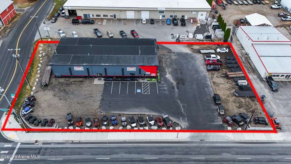 7168 N Government Way, Dalton Gardens, ID 83815