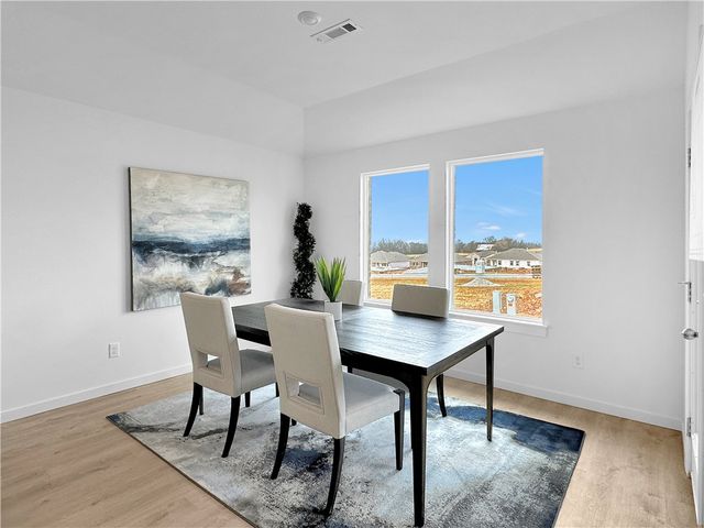 455 W Canada Drive, Farmington, AR 72730