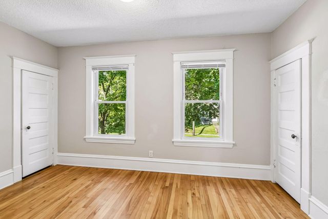 382 N Cleveland Avenue N, Saint Paul, MN 55104