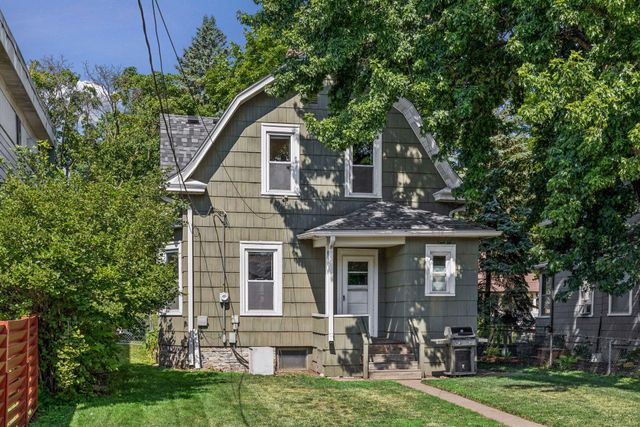 382 N Cleveland Avenue N, Saint Paul, MN 55104