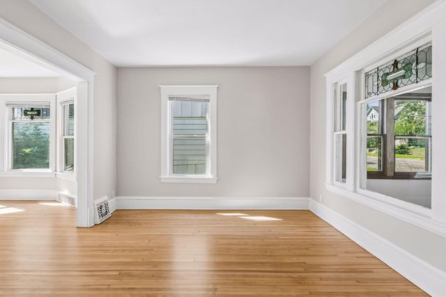 382 N Cleveland Avenue N, Saint Paul, MN 55104