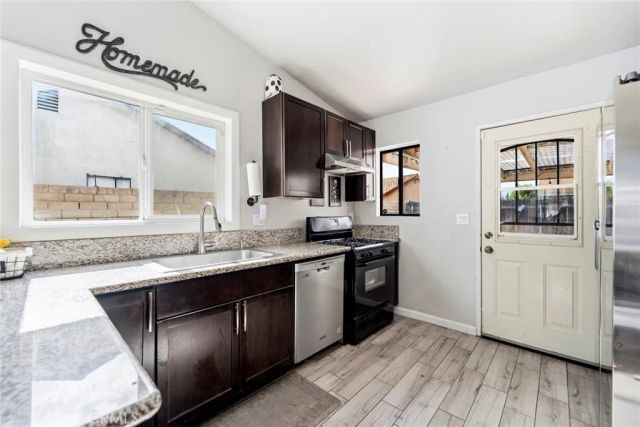 348 Blue Ridge Lane, San Jacinto, CA 92583
