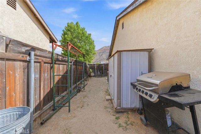 348 Blue Ridge Lane, San Jacinto, CA 92583