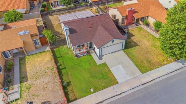348 Blue Ridge Lane, San Jacinto, CA 92583
