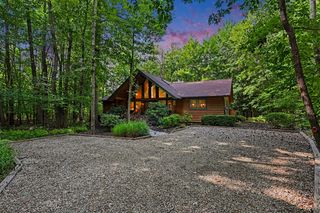 14300 Wildwood Lane, Harbert, MI 49125