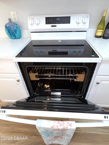 3501 Oak Trail, Port Orange, FL 32127