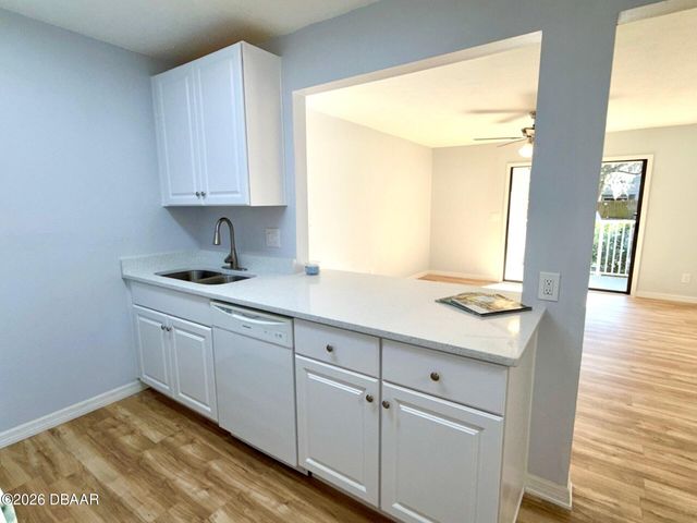 3501 Oak Trail, Port Orange, FL 32127