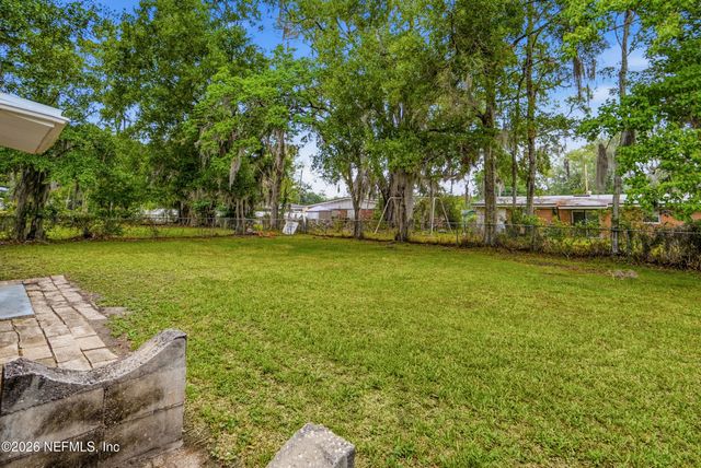 5203 CHIVALRY Drive, Jacksonville, FL 32208
