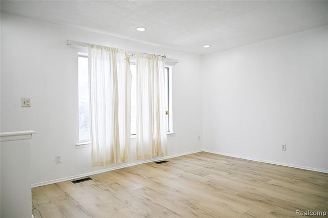 4056 Fox Street, Inkster, MI 48141