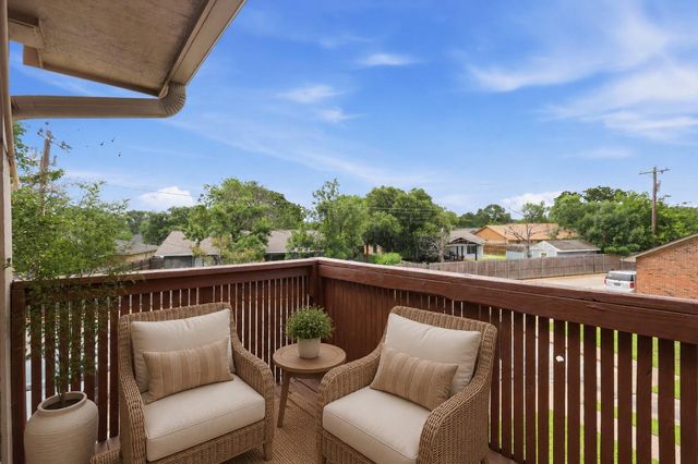 2400 Longmire Drive 105, College Station, TX 77845
