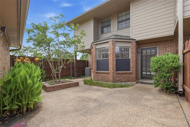 2400 Longmire Drive 105, College Station, TX 77845