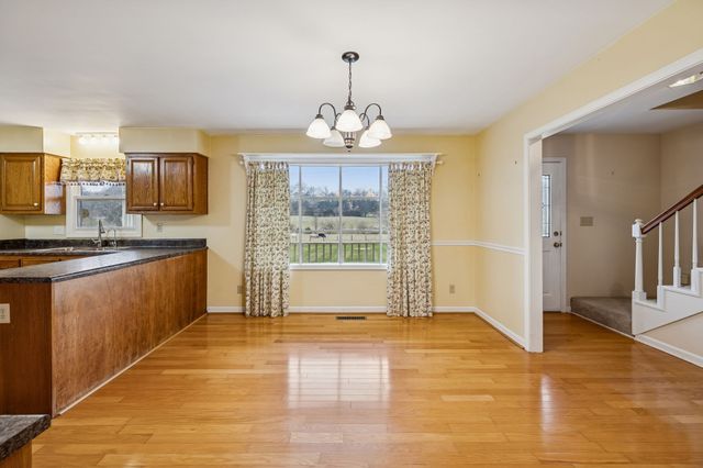 1990 Wilson Pike, Franklin, TN 37067