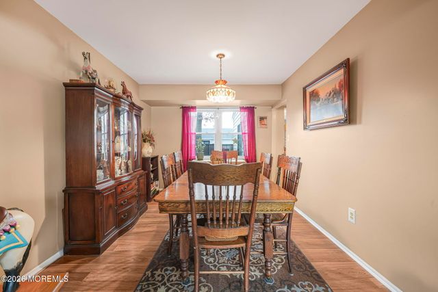 11 Regina Drive, Howell, NJ 07731