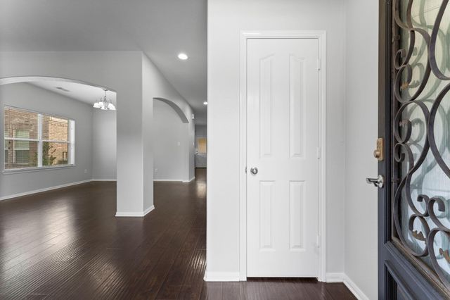 11518 Lovington Drive, Houston, TX 77088