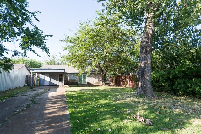 9661 Limestone Drive, Dallas, TX 75217
