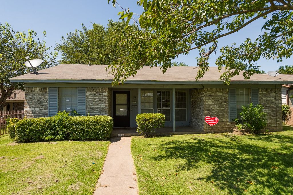 9661 Limestone Drive, Dallas, TX 75217