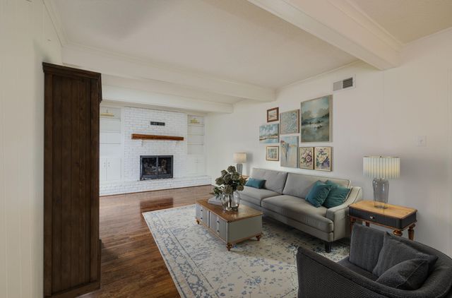 4054 ST ANN CIR, Memphis, TN 38117