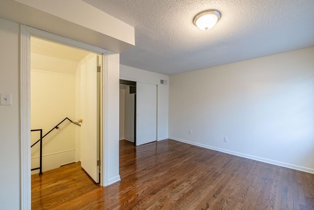 4054 ST ANN CIR, Memphis, TN 38117