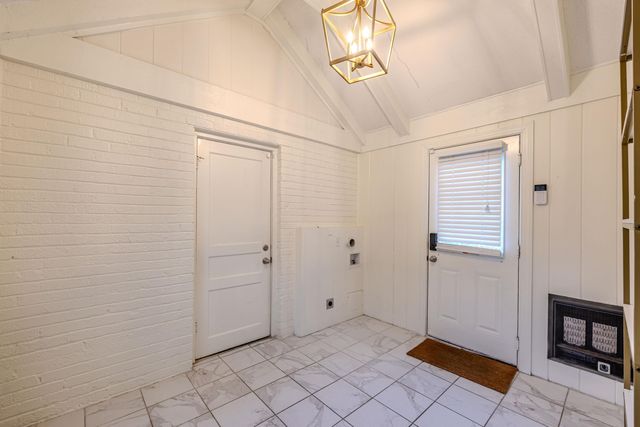 4054 ST ANN CIR, Memphis, TN 38117