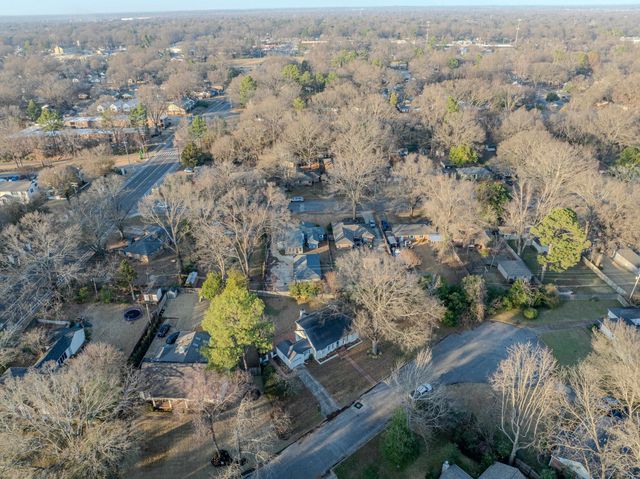 4054 ST ANN CIR, Memphis, TN 38117