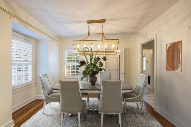 4054 ST ANN CIR, Memphis, TN 38117