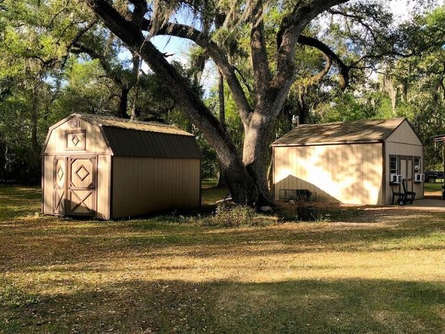 24300 County Road 332, Sweeny, TX 77480
