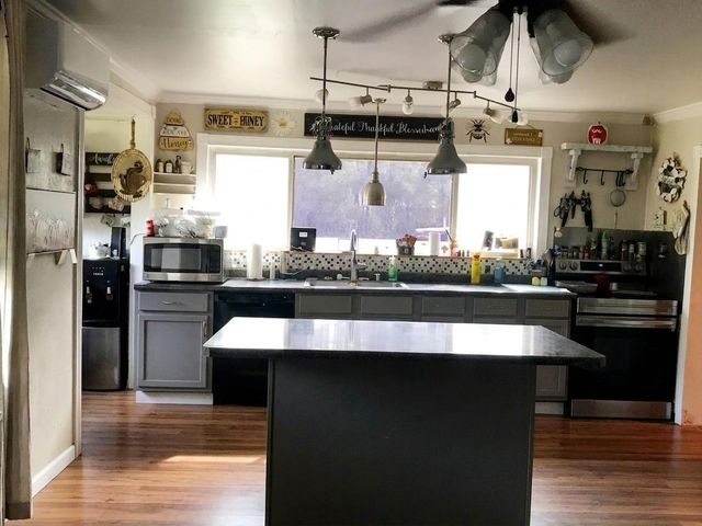 24300 County Road 332, Sweeny, TX 77480