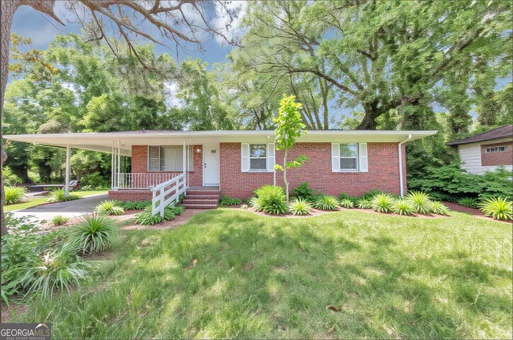 844 Oak Street NW, Atlanta, GA 30318