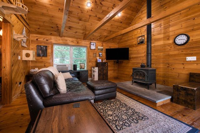 29 Gray Fox Road, Effingham, NH 03882