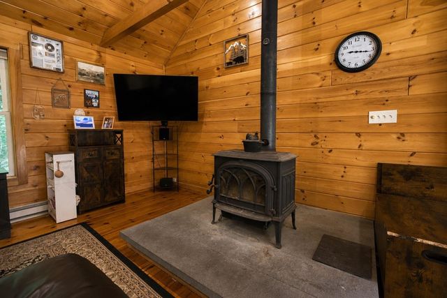 29 Gray Fox Road, Effingham, NH 03882