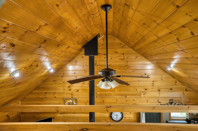 29 Gray Fox Road, Effingham, NH 03882