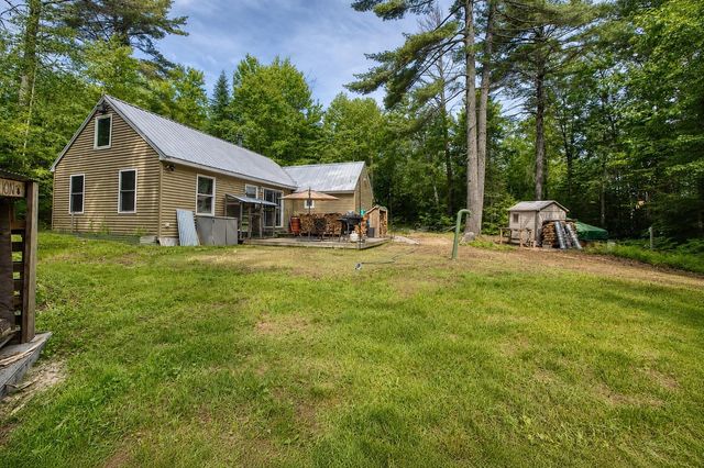 29 Gray Fox Road, Effingham, NH 03882