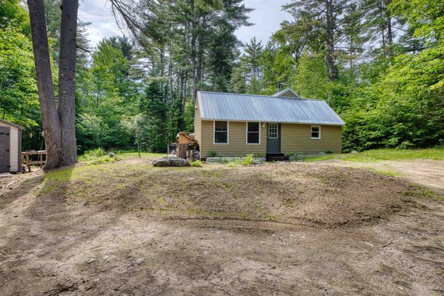 29 Gray Fox Road, Effingham, NH 03882