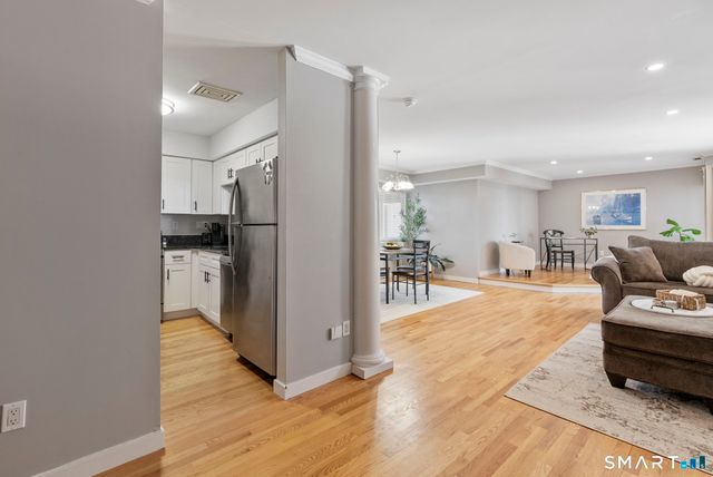 38 Harbour Close 38, New Haven, CT 06519