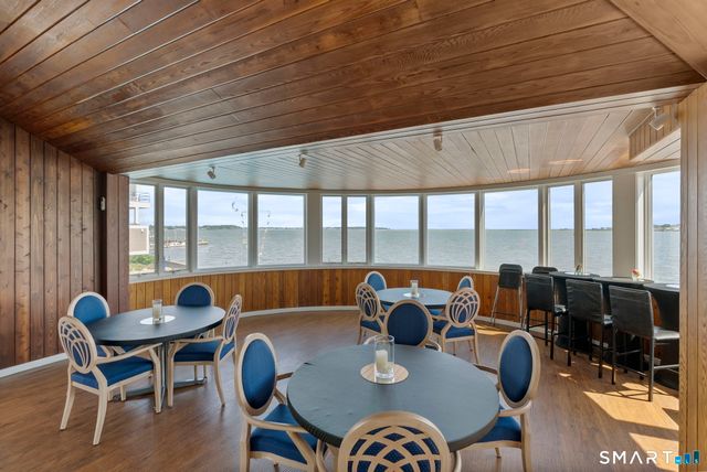 38 Harbour Close 38, New Haven, CT 06519