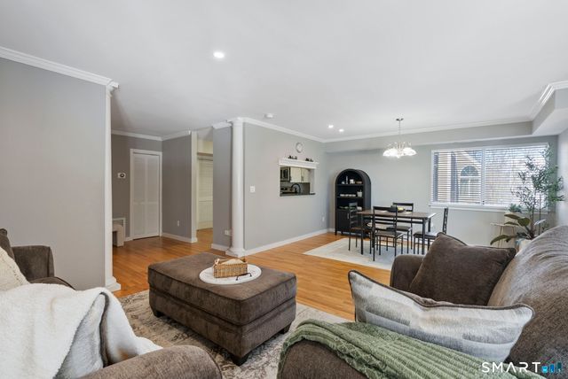 38 Harbour Close 38, New Haven, CT 06519