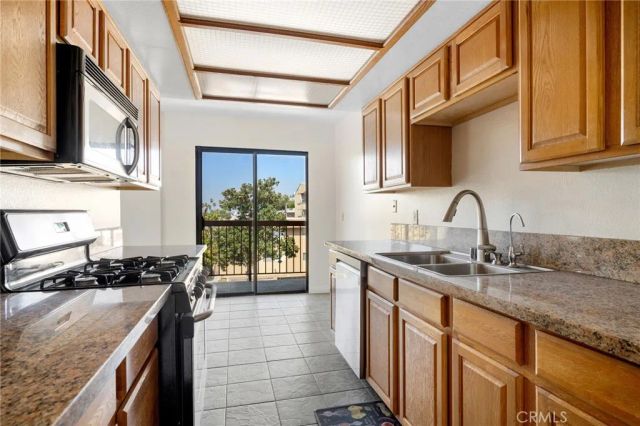1134 Campbell 307, Glendale, CA 91207