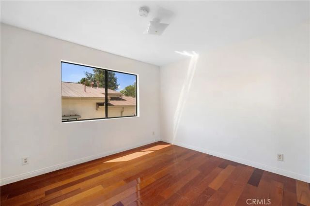 1134 Campbell 307, Glendale, CA 91207