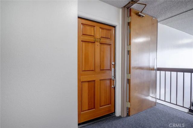 1134 Campbell 307, Glendale, CA 91207