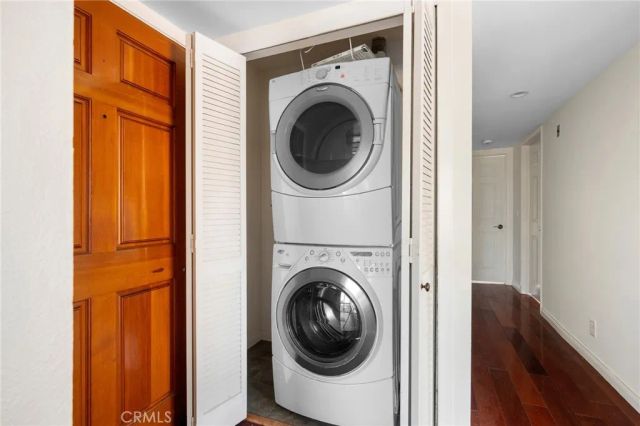 1134 Campbell 307, Glendale, CA 91207