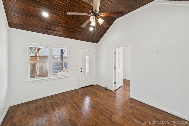 4129 W 8th Street, Tulsa, OK 74127