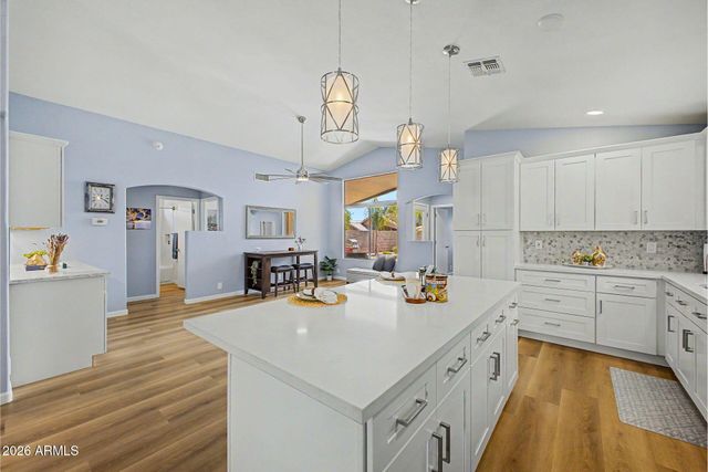 4007 E AGAVE Road, Phoenix, AZ 85044