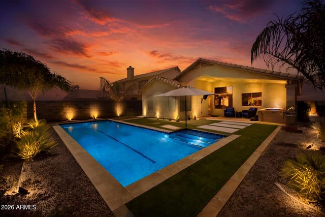4007 E AGAVE Road, Phoenix, AZ 85044