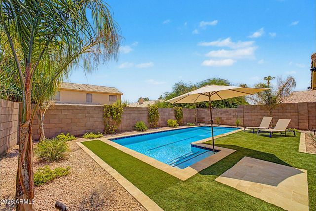 4007 E AGAVE Road, Phoenix, AZ 85044