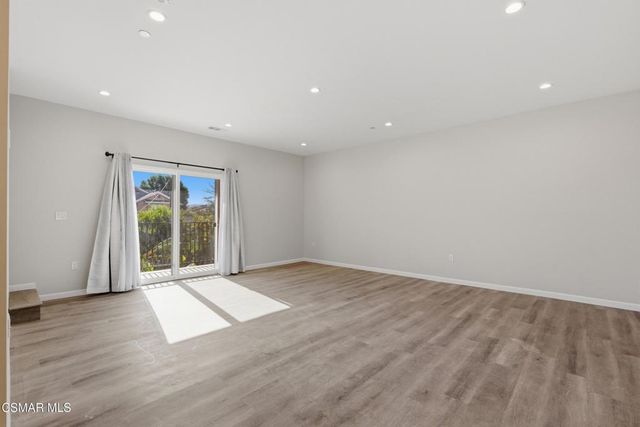 1740 Patricia Avenue 1-6, Simi Valley, CA 93065