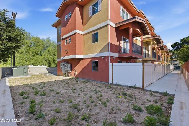 1740 Patricia Avenue 1-6, Simi Valley, CA 93065