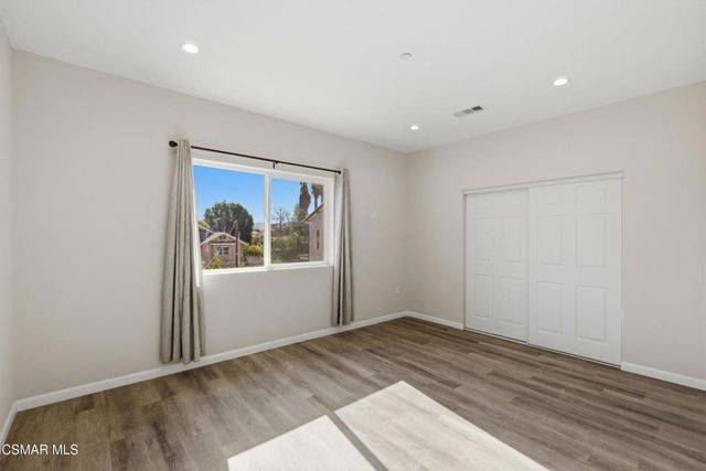 1740 Patricia Avenue 1-6, Simi Valley, CA 93065