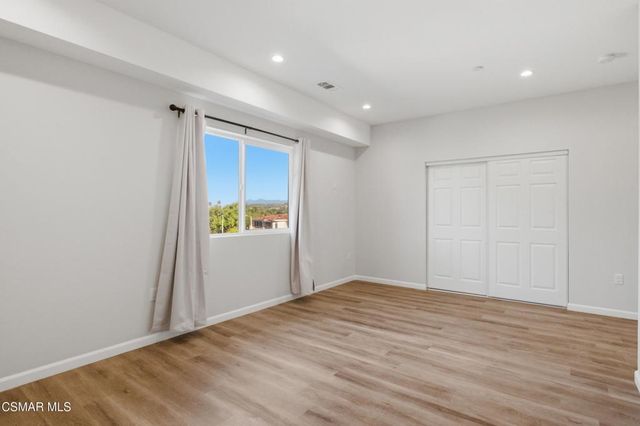 1740 Patricia Avenue 1-6, Simi Valley, CA 93065
