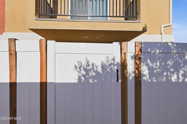 1740 Patricia Avenue 1-6, Simi Valley, CA 93065